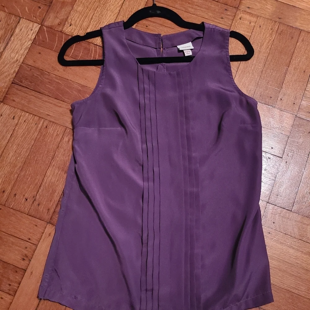 Top - Picture 2 of 4